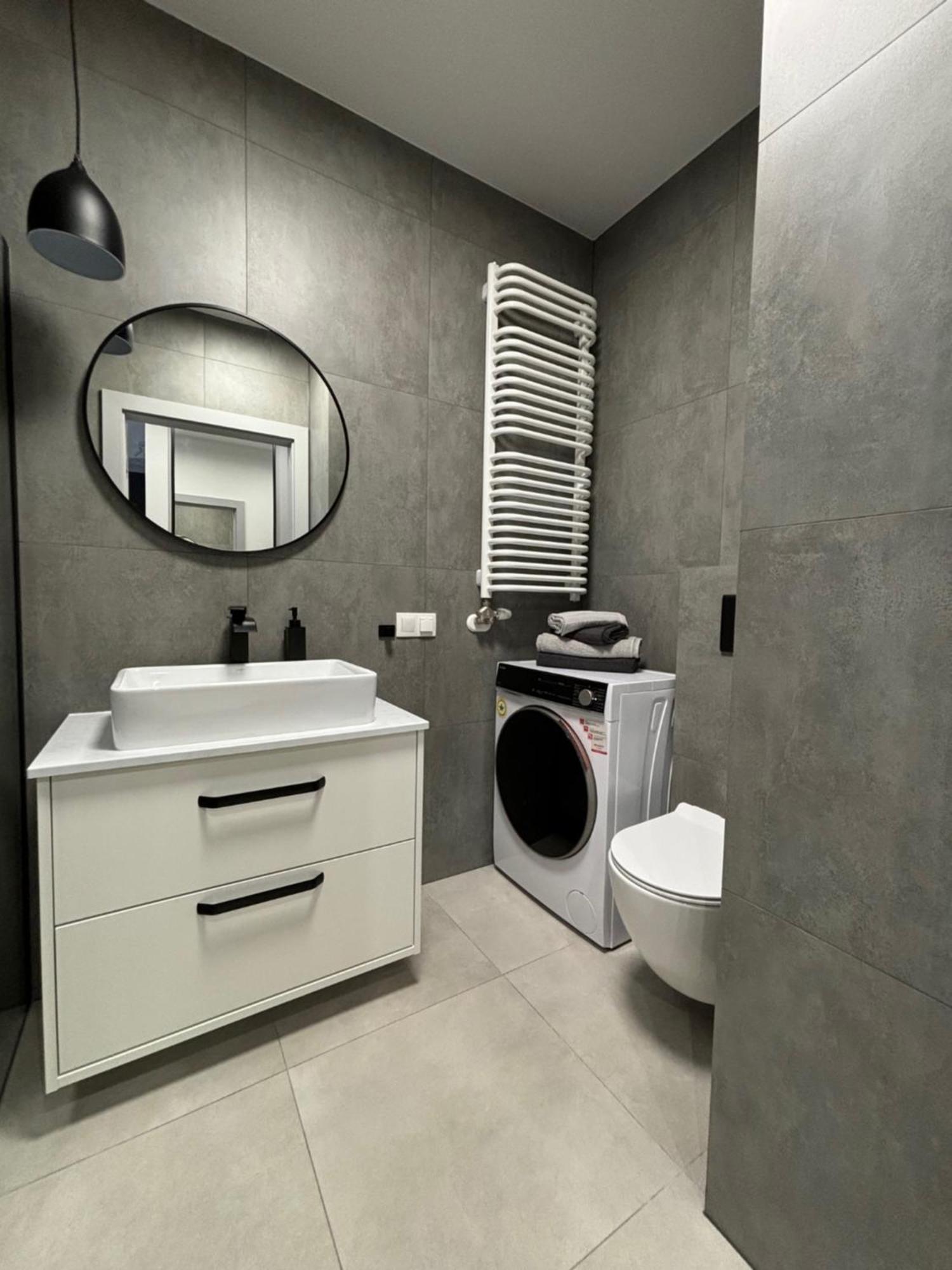 Kima Apartamenty Atal Szybowcowa 33 คาโตวีตเซ ภายนอก รูปภาพ